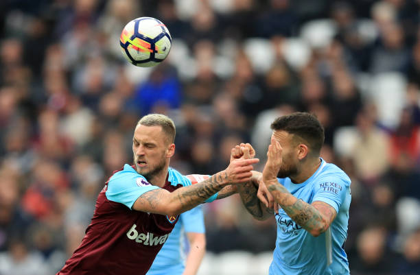 使得他成为 使得他成为