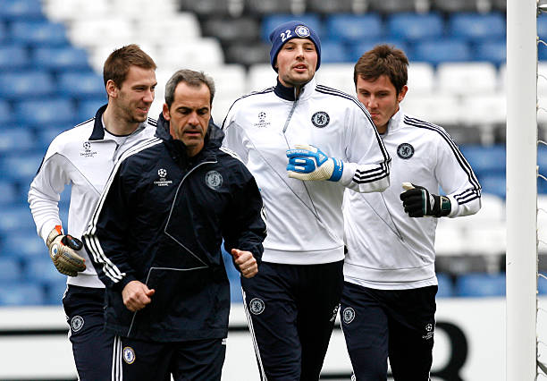 异常低迷 异常低迷